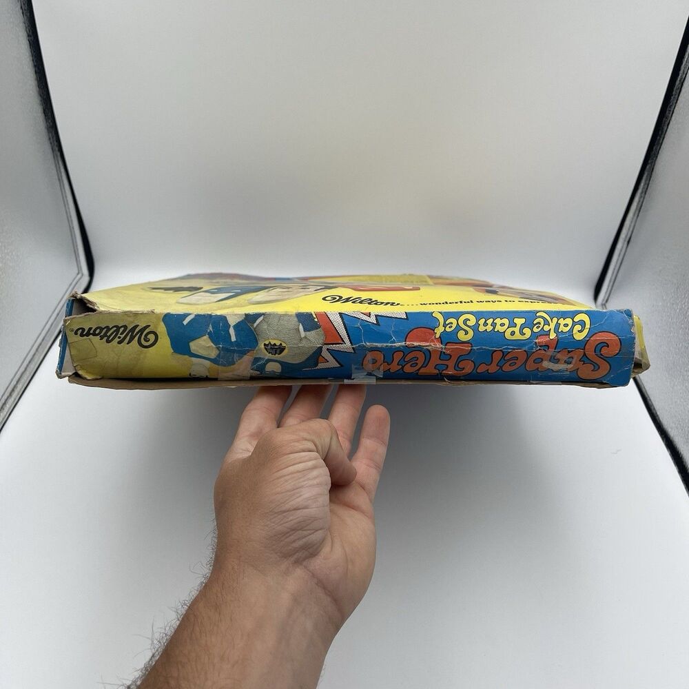 Wilton Batman Superman Super Hero Cake Pan Set Vintage 1977 With Box - Complete - Picture 14 of 16